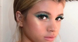 Как да си направим грима на София Ричи?