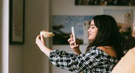Каква снимка трябва да постнат зодиите в Instagram?