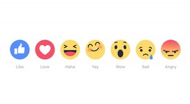 Социалната мрежа Facebook пусна своите 