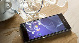 XPERIA M2 Aqua — водоустойчив телефон от среден клас 