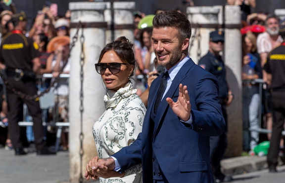 Виктория Бекъм перфектно се разбира с другите жени