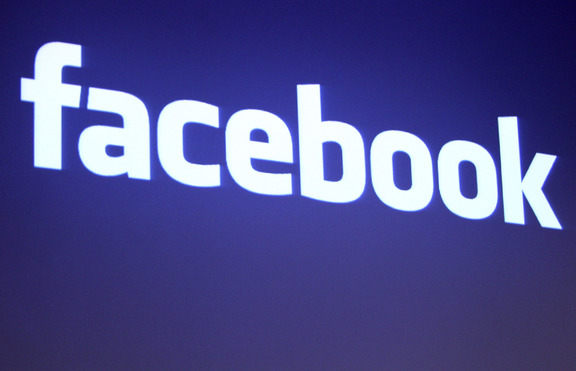 Facebook „случайно“ пусна приложението, с което ще атакува Snapchat