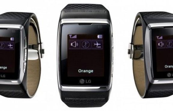 LG пуснаха телефон-часовник