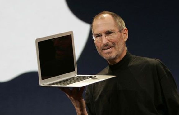 Днес е роден Стив Джобс - шефът Apple