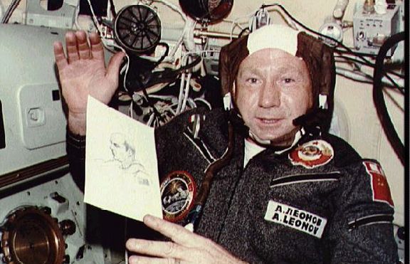 Алексей Леонов - първият космонавт излязъл в открития Космос на 18 март 1965 година 