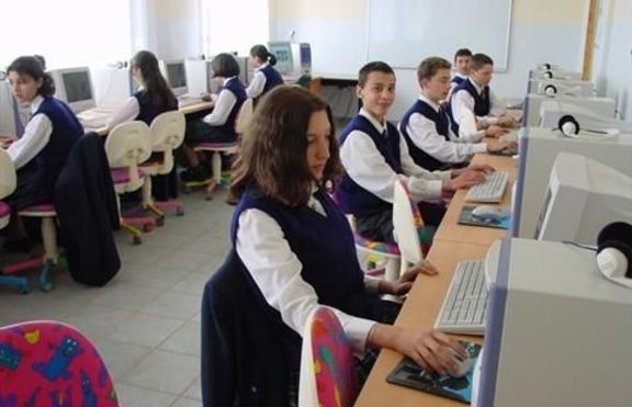 Отлив от частните училища,  нови искания на Студентските съвети