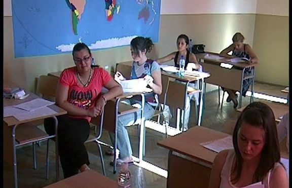Форумите ще прецакат някои зрелостници