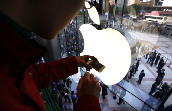 В Китай са луди по iPhone 5 Apple