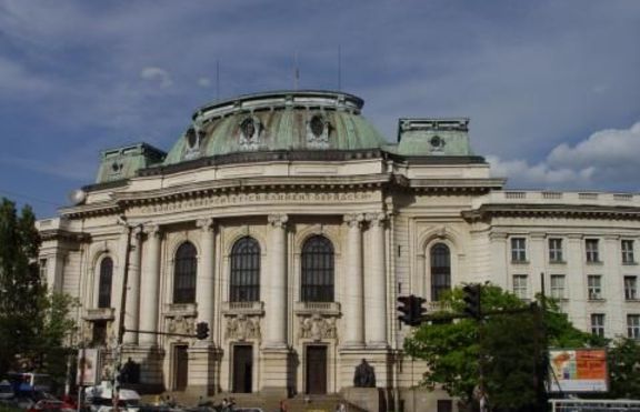 Стефан Стамболов и цар Иван Асен II на изпита по история в СУ 