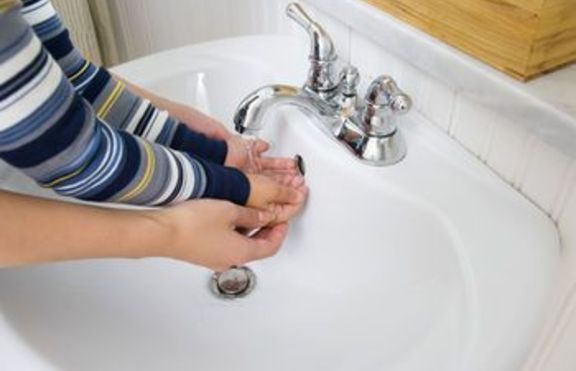 Подсушаването на ръцете след измиване- доста вредно 