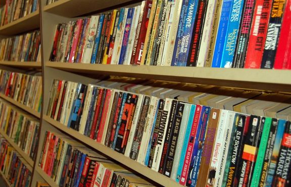 Книгите са най-купуваната стока онлайн