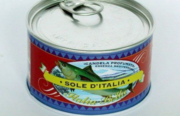 Никола Апер и консервната кутия