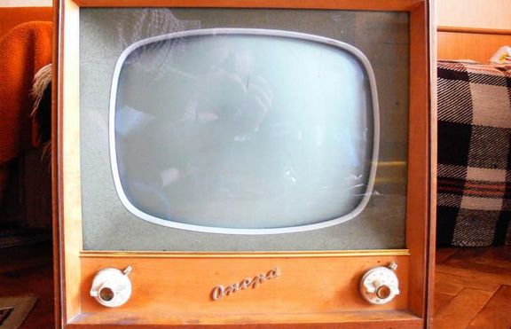 Телевизор Опера се продаде за 15 000 долара