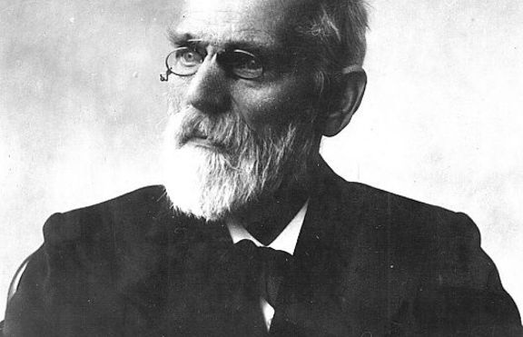 Йоханес Ван Дер Ваалс в Нобелова награда  за физика за 1910 година