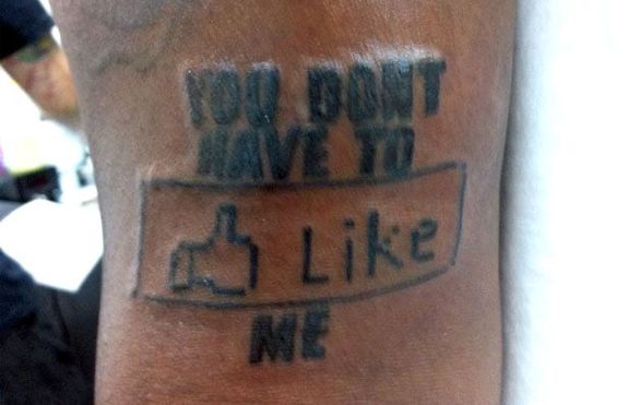 FACEBOOK татуси