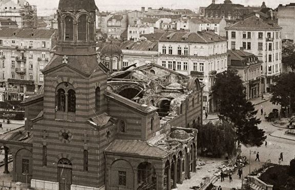 86 години от атентата в храма 