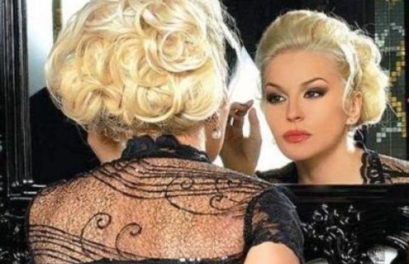 Защо ДесиСлава се отказа от името си?