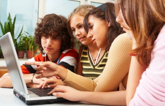 Уроци по Facebook и Twitter ще се преподават в австралийските училища