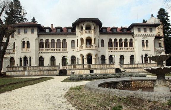 Кой е Хаджи Боне Петров?