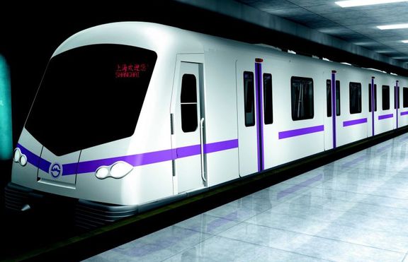 Човек може да пазарува от супермаркет, докато се вози в метрото