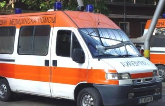 46 души оцеляха по чудо, след като пиян психар се вряза в автобуса им