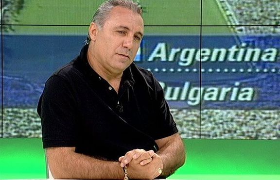Христо Стоичков не е чувал за Facebook и Twitter