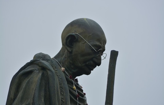 Няколко мъдрости на големия Махатма Ганди за живота и света