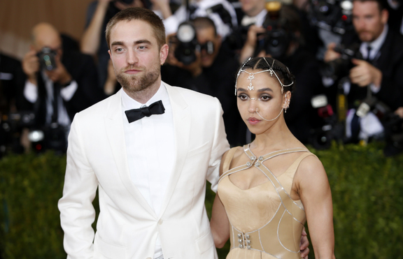 Робърт Патинсън и FKA Twigs се разделиха