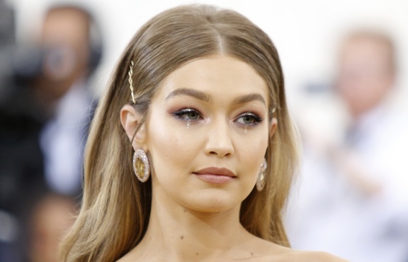 Beauty идея: Сребърен акцент под очите