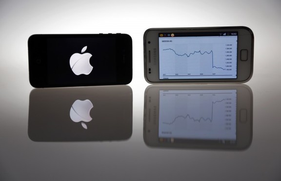 Apple с нови претенции към Samsung за над 700 млн. долара