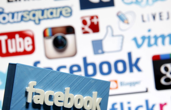 Facebook се готви да надвие YouTube