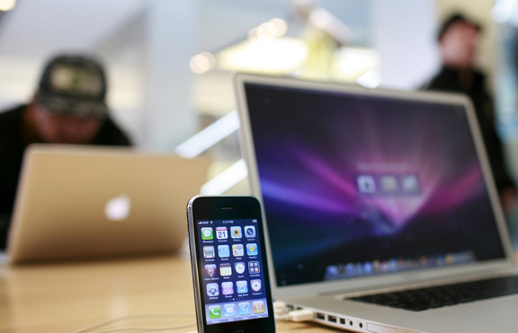Дали Apple ще създаде по-тънък MacBook Pro?