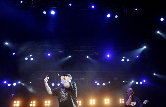 Един месец до Elevation 2012