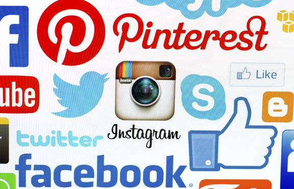 Pinterest разработва визуална търсачка