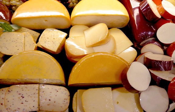 Прекаляването с млечните продукти влошава плодовитостта на мъжете