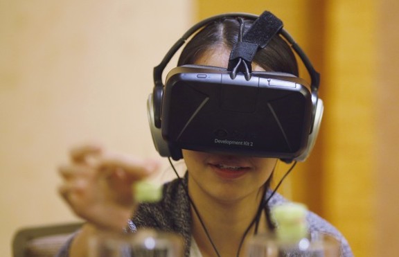 Поръчките на Rift (сета за виртуална реалност) стартират скоро 