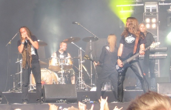 Amorphis отново в България