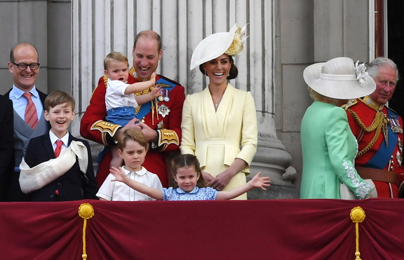 Принц Джордж и принцеса Шарлот са се държали много възпитано