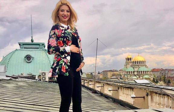 Йоанна Драгнева чака бебе