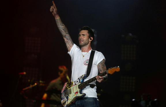 Адам от Maroon 5 се заяде с MTV