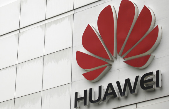 Huawei също с намерение за телефон с две операционни системи 