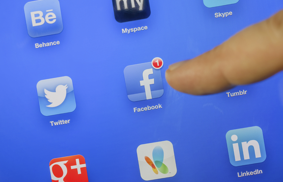 Messenger вече позволява да комуникирате с всички по света