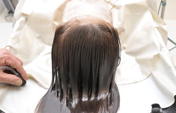Масаж на скалпа - против стрес и за здрава коса