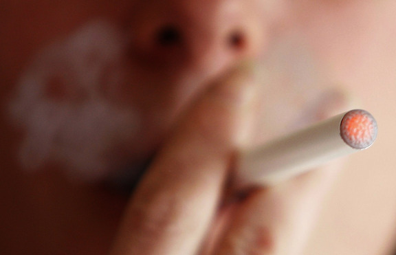 Според учените дори електронните цигари са вредни