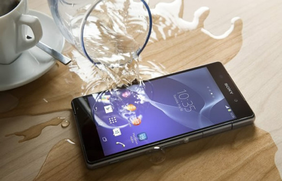XPERIA M2 Aqua — водоустойчив телефон от среден клас 