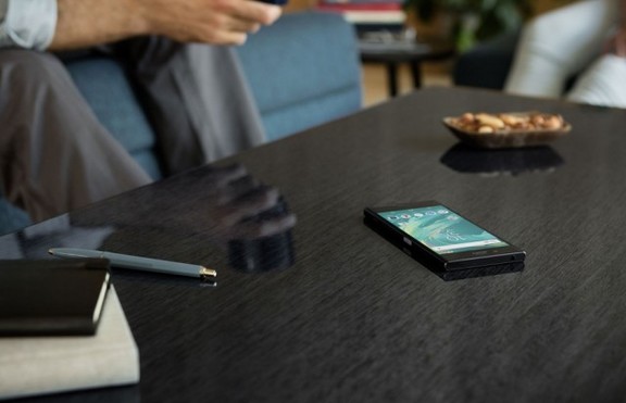 Xperia XZ и Xperia XCompact – най-накрая снимки без размазване