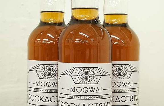 Mogwai радват фенове със свое уиски 