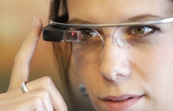 Ще успеят ли Google Glass да се превърнат в красиви и атрактивни очила?