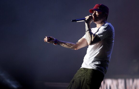 Еминем най-сетне откри любовта!