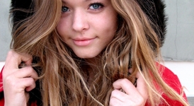 Саша Питърс / Sasha Pieterse 